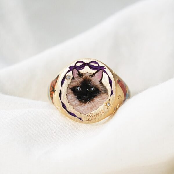 Vintage Blossom Bow Tie Enamel Ring ﻿ - Image 2